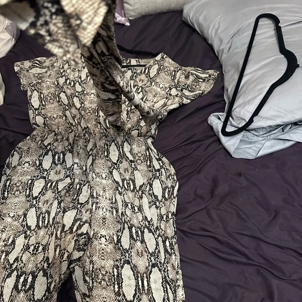Python jumpsuit - Picture 4 of 5